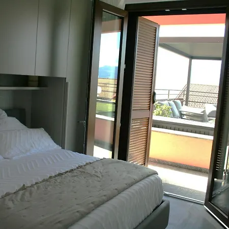 Ferienwohnung Karlena Laveno